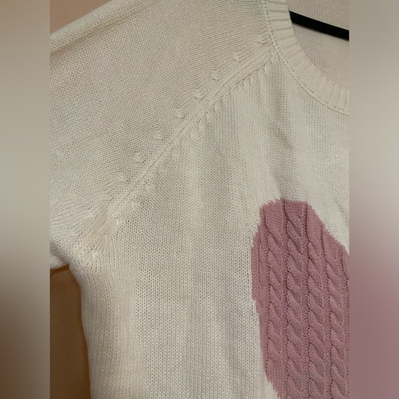 NWT, Heart lightweight sweater! - Picture 4 of 8